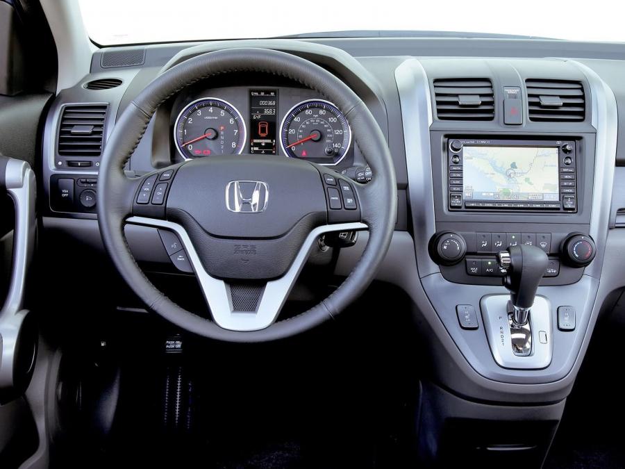  Honda CR-V RE 2006 года  (US) (фото 57 из 112)